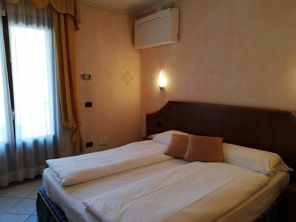 Hotel Giardino Каннобіо Екстер'єр фото