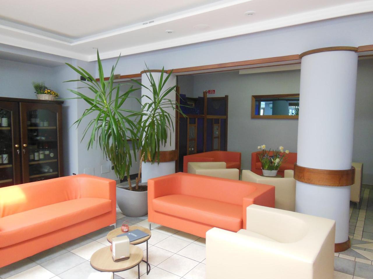 Hotel Giardino Каннобіо Екстер'єр фото